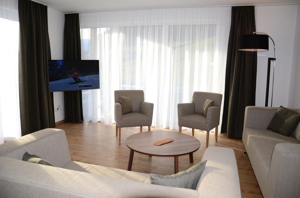 Apartment Haus Van Der Leij Russbach am Pass Gschütt Camera foto