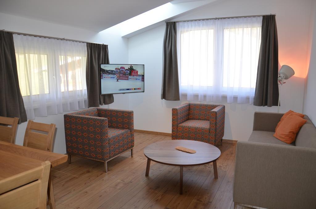 Apartment Haus Van Der Leij Russbach am Pass Gschütt Camera foto